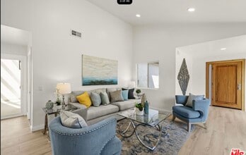 13 Pepper Ct in Inglewood, CA - Building Photo - Building Photo