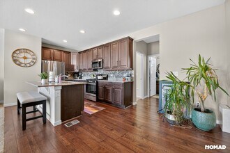 15609 E Broncos Pl in Englewood, CO - Building Photo - Building Photo