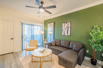 2155 S 55th St in Tempe, AZ - Foto de edificio - Building Photo