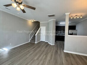 1221 Canyon Rock Court in Raleigh, NC - Building Photo - Building Photo