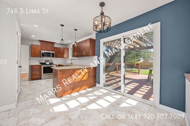 property at 748 S Lima St