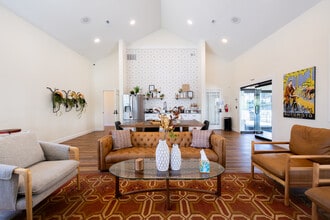 8Ninety at Loveland in Loveland, OH - Building Photo - Interior Photo