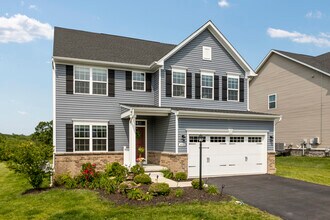 4442 Yorktown Dr in Mcdonald, PA - Building Photo - Building Photo