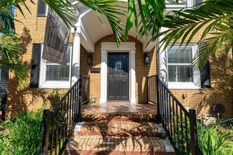 528 6th St N in St. Petersburg, FL - Building Photo - Building Photo