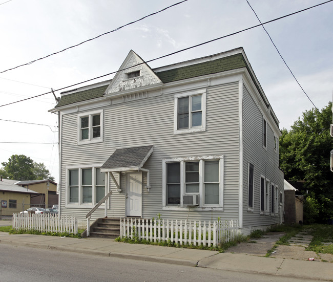 1022 Starr Ave in Toledo, OH - Foto de edificio - Building Photo