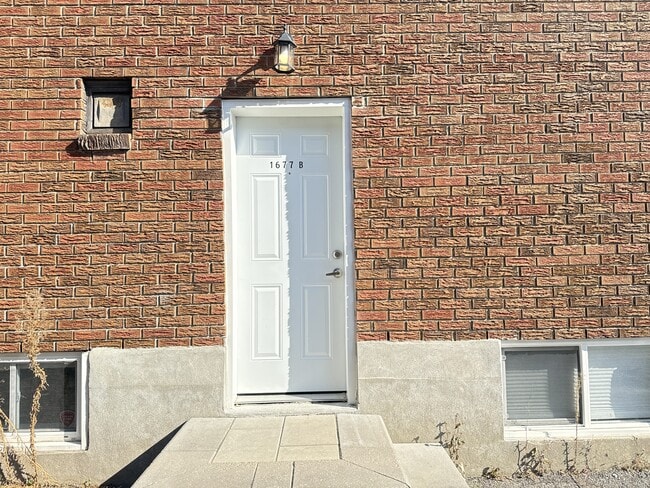 1677 Baseline Rd in Ottawa, ON - Building Photo - Building Photo