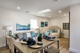 1417 Monroe St in Denver, CO - Building Photo - Building Photo