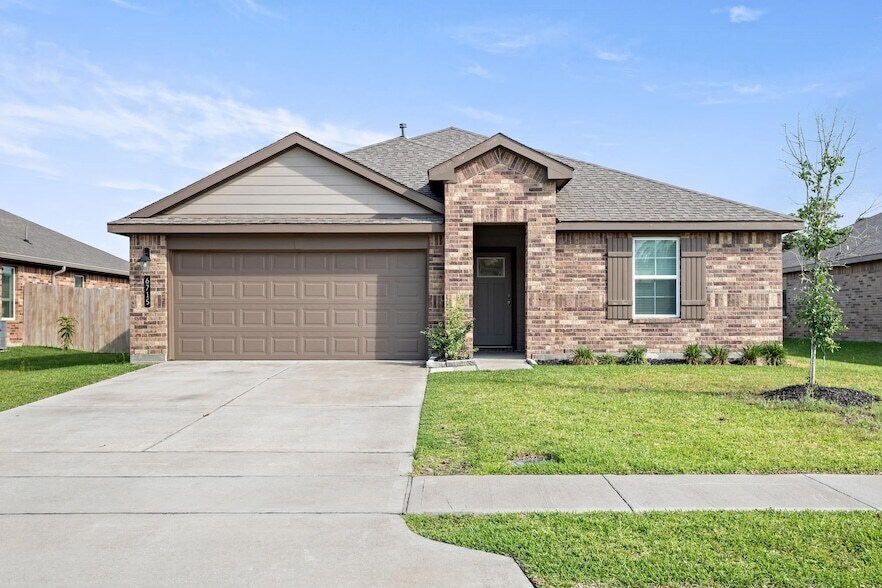 6715 Riplee St in Beaumont, TX - Building Photo