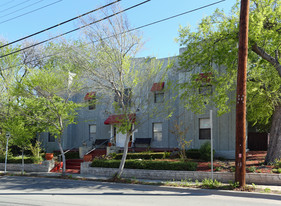 922 N Haskell Ave Apartments