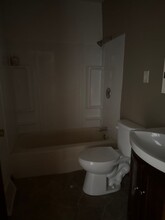 907 N Daniels Ave in Springfield, IL - Building Photo - Building Photo