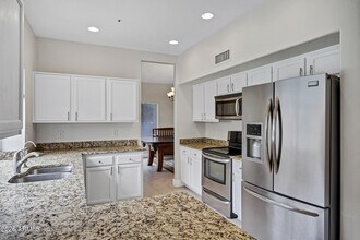 13240 N 94th Pl in Scottsdale, AZ - Building Photo - Building Photo