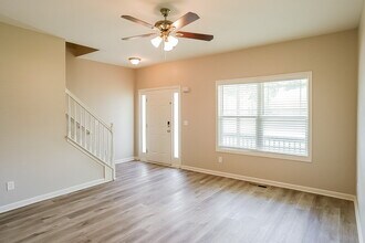 657 Amberwood Dr in Villa Rica, GA - Building Photo - Building Photo