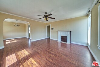 1259 S Hudson Ave in Los Angeles, CA - Building Photo - Building Photo