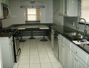 5815 Farwell Dr in Houston, TX - Building Photo - Building Photo