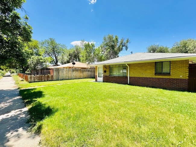 property at 3517-3519 Columbine St