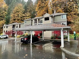 No Rent Until January 1, 2026!!! in Issaquah, WA - Building Photo