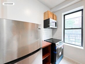 83 Riverdale Ave in Brooklyn, NY - Building Photo - Building Photo