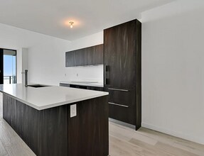 480 NE 31st St, Unit 4905 in Miami, FL - Building Photo - Building Photo