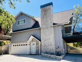 1050 Carousel Rd in Lake Arrowhead, CA - Building Photo