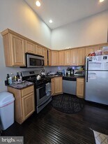 1609-1611 Mt Vernon St, Unit 1 in Philadelphia, PA - Building Photo