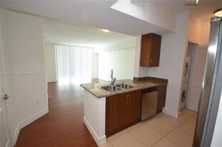 400 N Federal Hwy, Unit 302S in Boynton Beach, FL - Building Photo