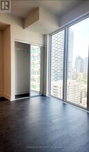 308 Jarvis St in Toronto, ON - Building Photo - Building Photo