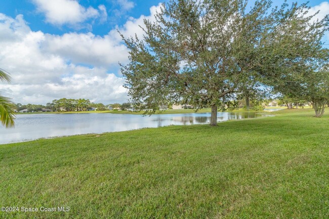 1733 La Maderia Dr in Palm Bay, FL - Building Photo - Building Photo