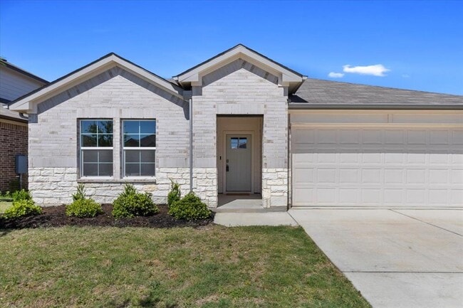 136 Medinah Ln in San Marcos, TX - Building Photo - Building Photo