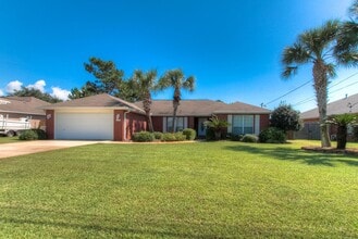 2108 Ortega St in Navarre, FL - Building Photo - Building Photo