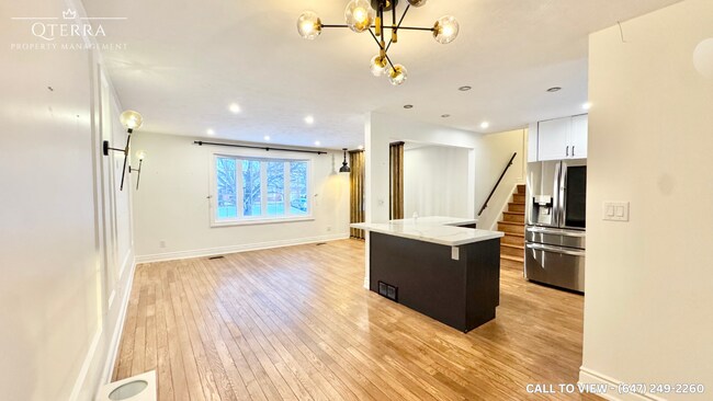 property at 12 Foster Cres