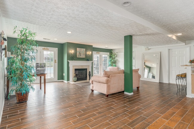 Leafy Dell Apartments in Johnstown, OH - Building Photo - Interior Photo