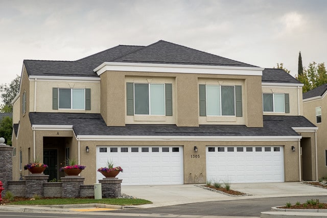 1341 Browning St in Redding, CA - Building Photo