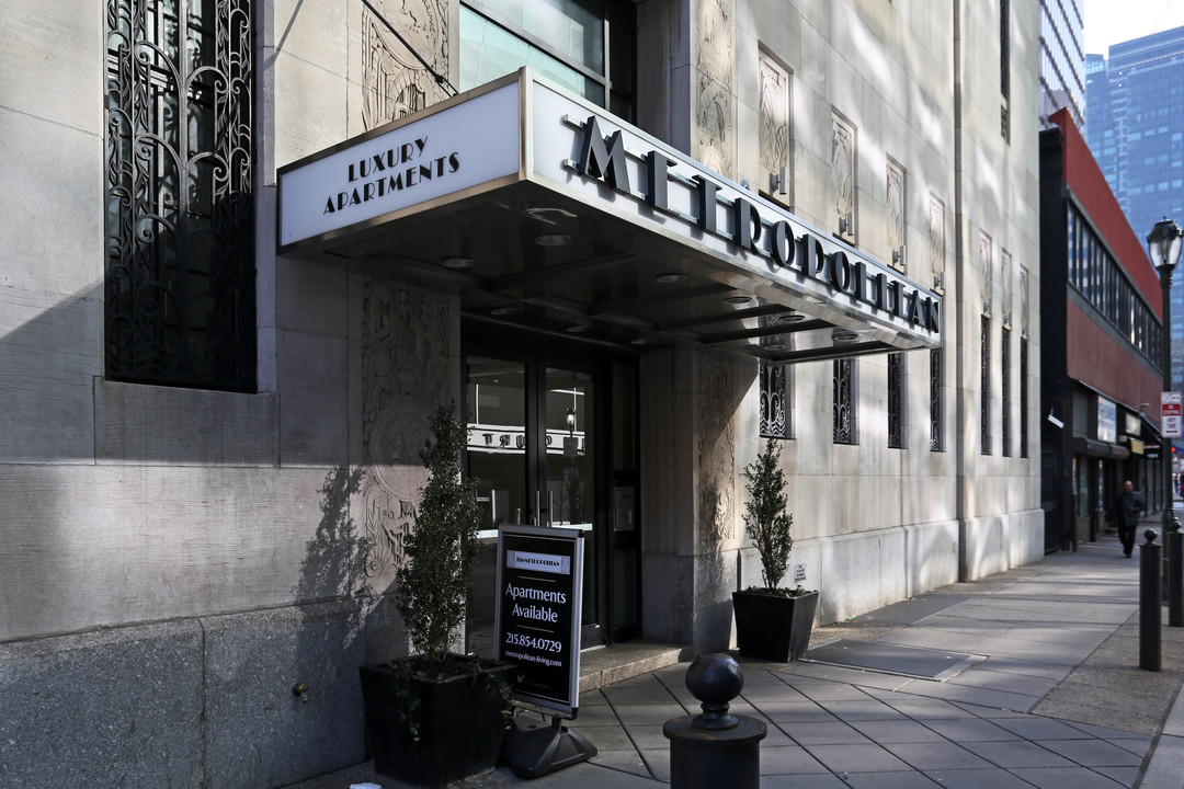 The Metropolitan in Philadelphia, PA - Building Photo