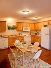 105-107 Golfview Dr in Pleasant Hill, MO - Building Photo - Building Photo