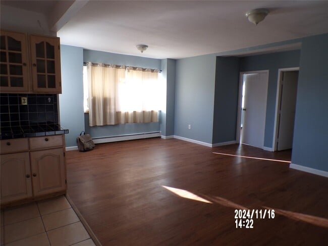 141-01 68th Dr in Queens, NY - Building Photo - Building Photo