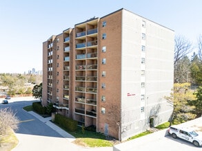 Highland Park Apartments I/II in London, ON - Building Photo - Building Photo