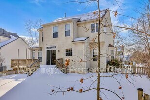 43654 Kenai Ct in Chantilly, VA - Building Photo