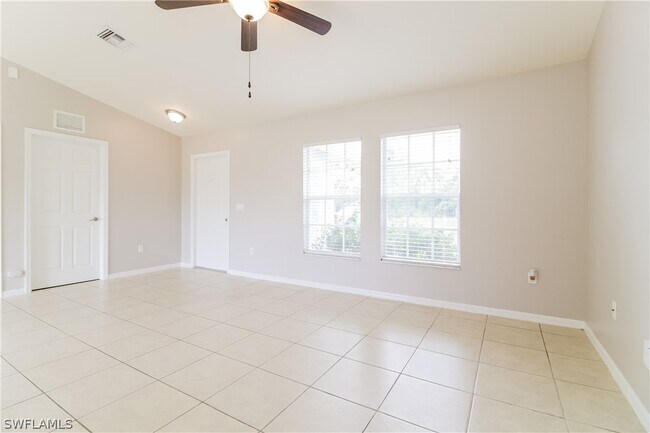 3802 35th St SW in Lehigh Acres, FL - Building Photo - Building Photo