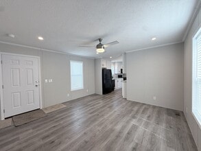 52780 S Zacharias Ct, Unit 16M in Chesterfield, MI - Building Photo - Building Photo