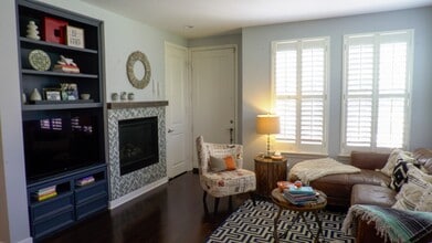 77 Brownstone Way in Aliso Viejo, CA - Building Photo - Building Photo
