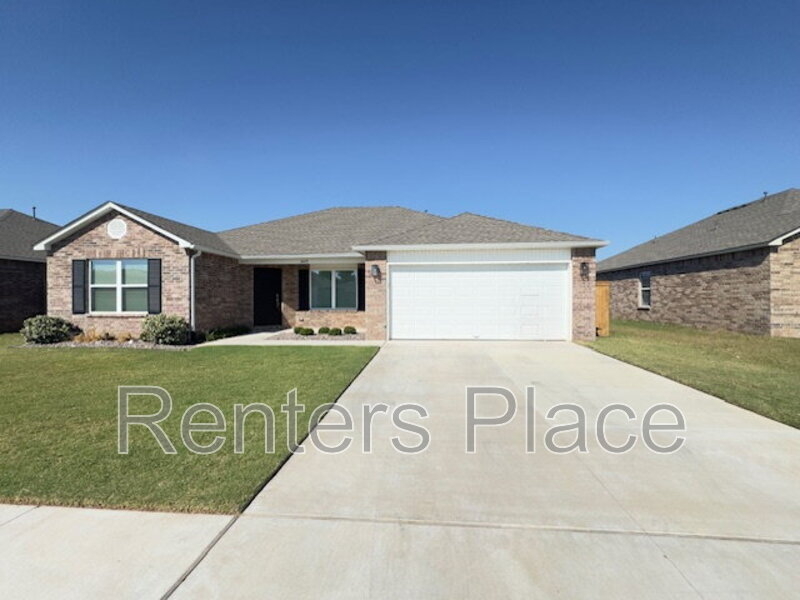 8419 E 162nd Pl S in Bixby, OK - Building Photo