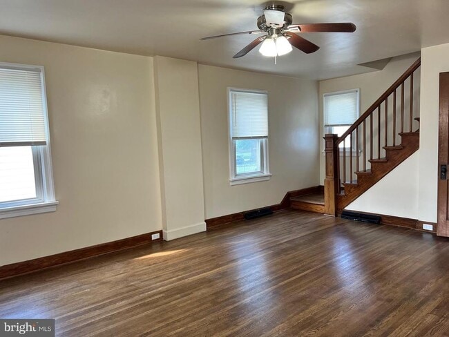 property at 1364 Salem Ave