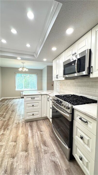 41 Wellington Ct in Staten Island, NY - Building Photo