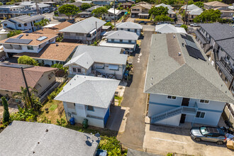 1346 10th Ave in Honolulu, HI - Building Photo - Building Photo