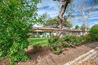 5000 Lansing Dr in Austin, TX - Building Photo - Building Photo