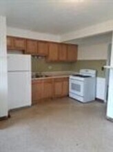 230 E Prospect St in Painesville, OH - Building Photo - Building Photo