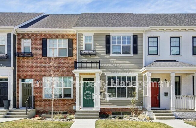 134 Burma Star Rd SW in Calgary, AB - Building Photo - Building Photo