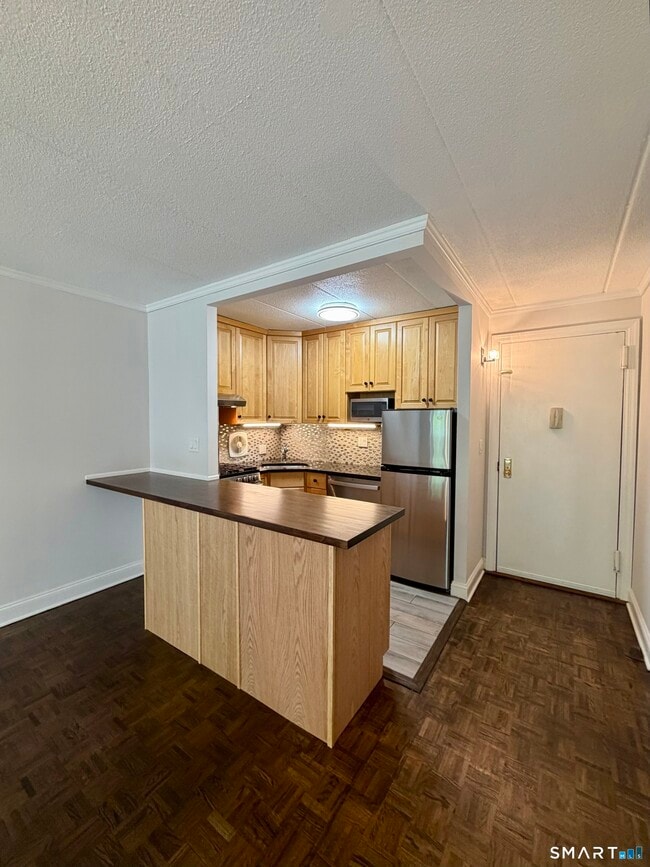 property at 27 Northill St