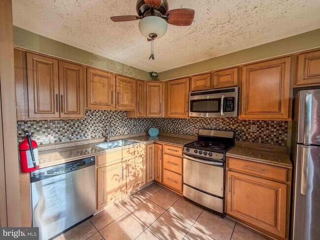 58 Vanderbilt Ct in Sicklerville, NJ - Building Photo - Building Photo