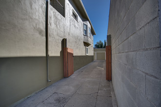 3004 4th Ave in Sacramento, CA - Building Photo - Other